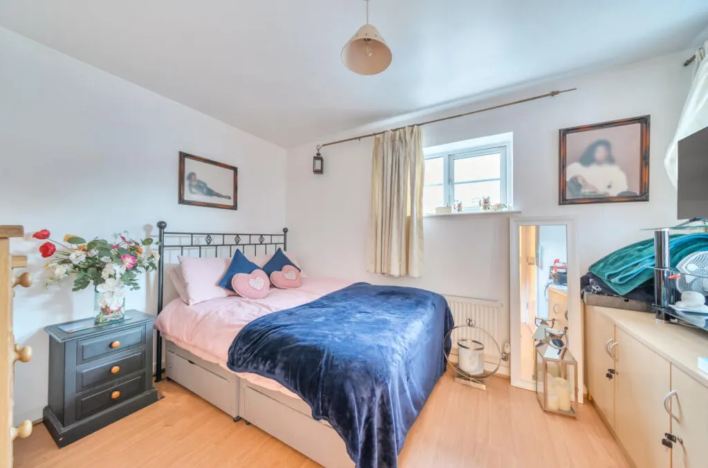 Stretton Court, Wey Road, Weybridge, Surrey, KT13, photo 10