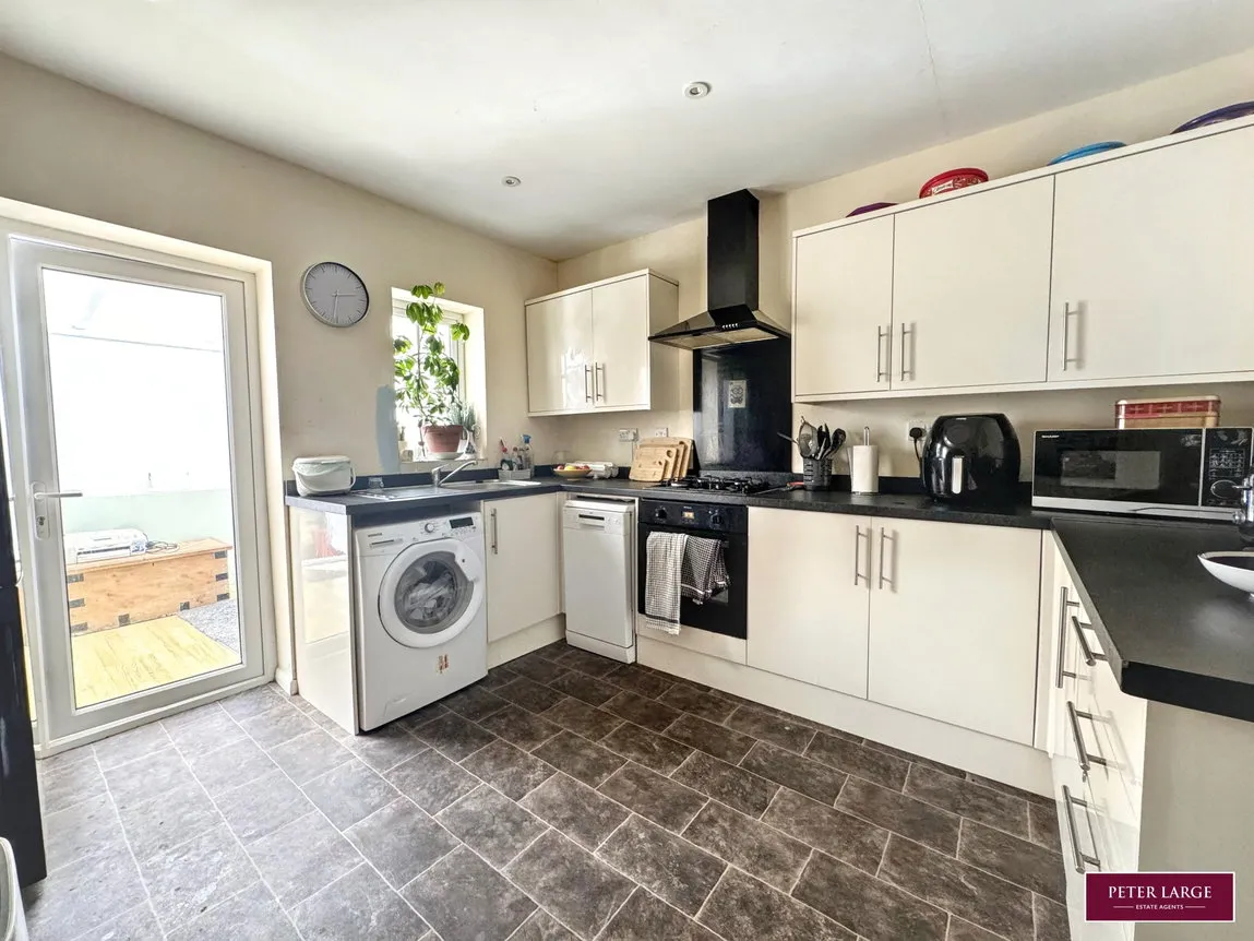 Trevor Road, Prestatyn, Denbighshire, LL19 7NH, photo 4