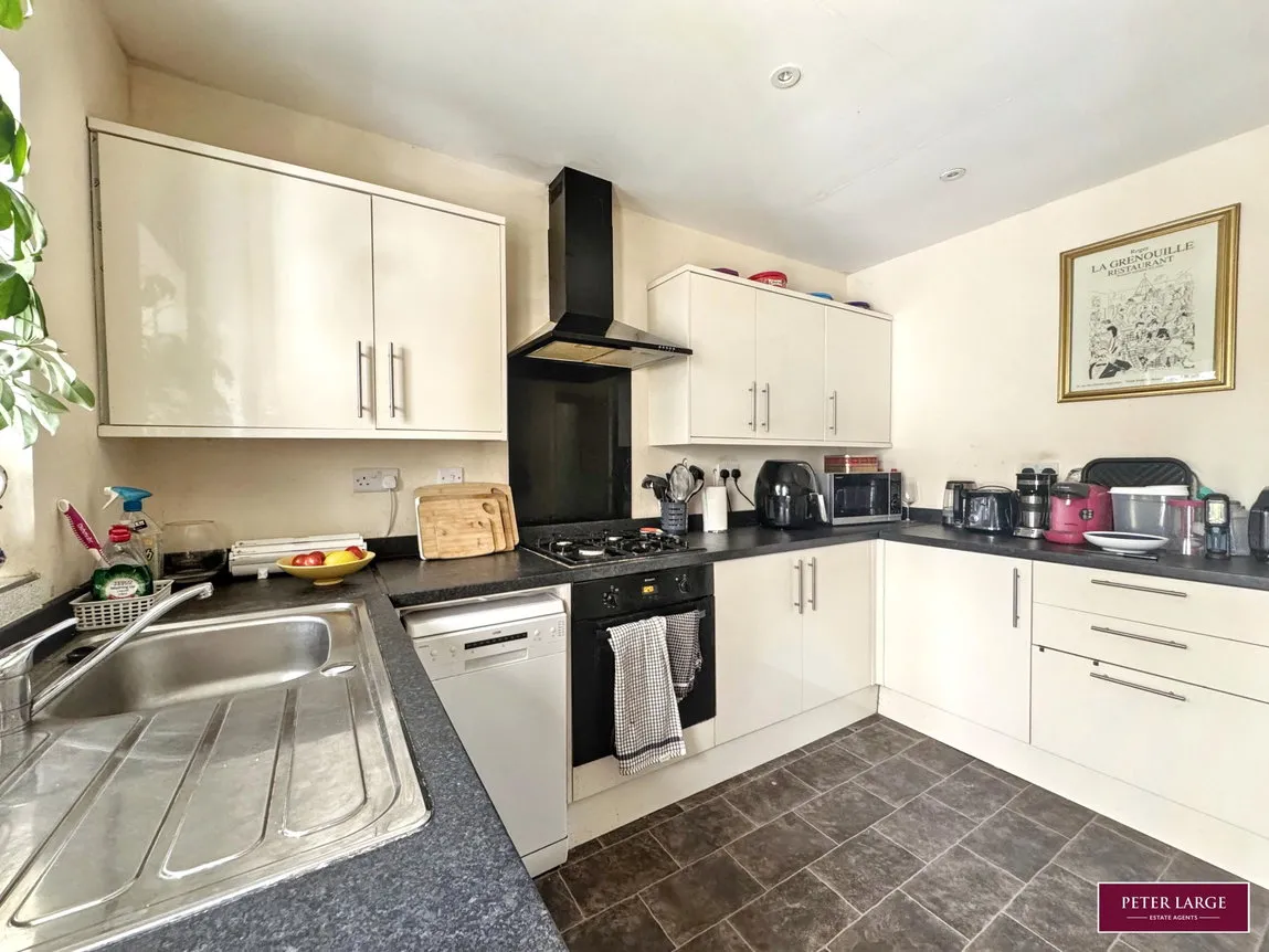 Trevor Road, Prestatyn, Denbighshire, LL19 7NH, photo 7