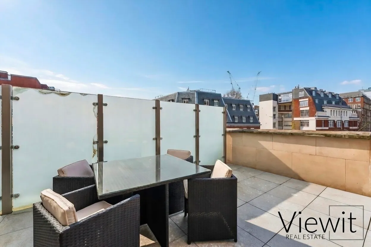 Horseferry Road, London, photo 10
