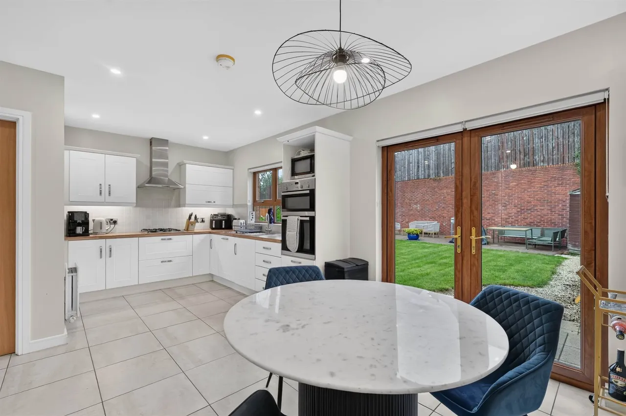 Brooke Hall Close, Belfast, BT8, photo 12