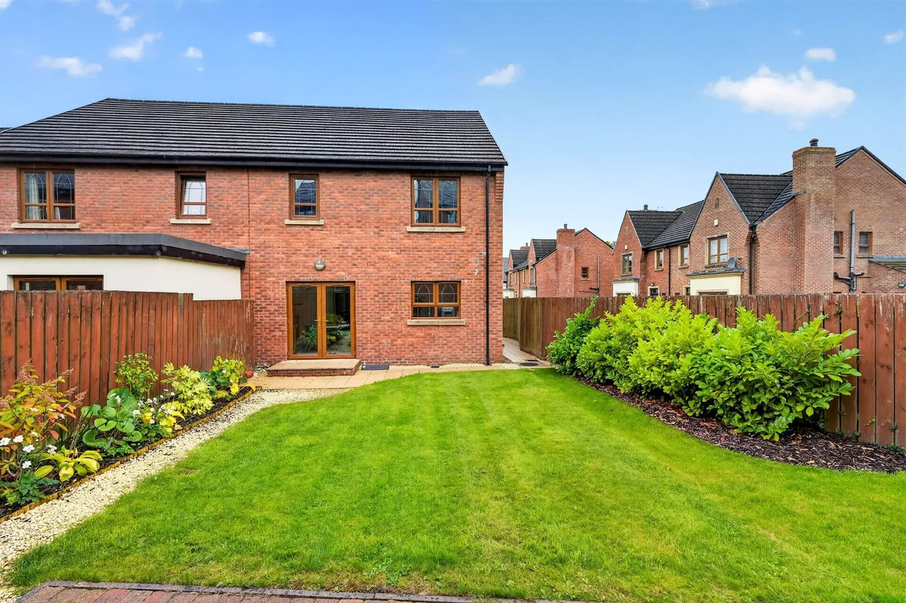 Brooke Hall Close, Belfast, BT8, photo 28