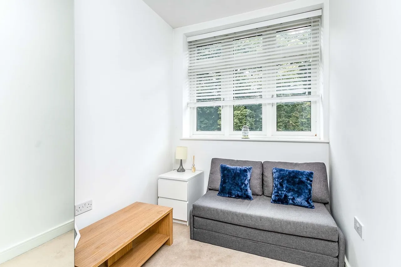 Bell Street, Reigate, RH2, photo 9