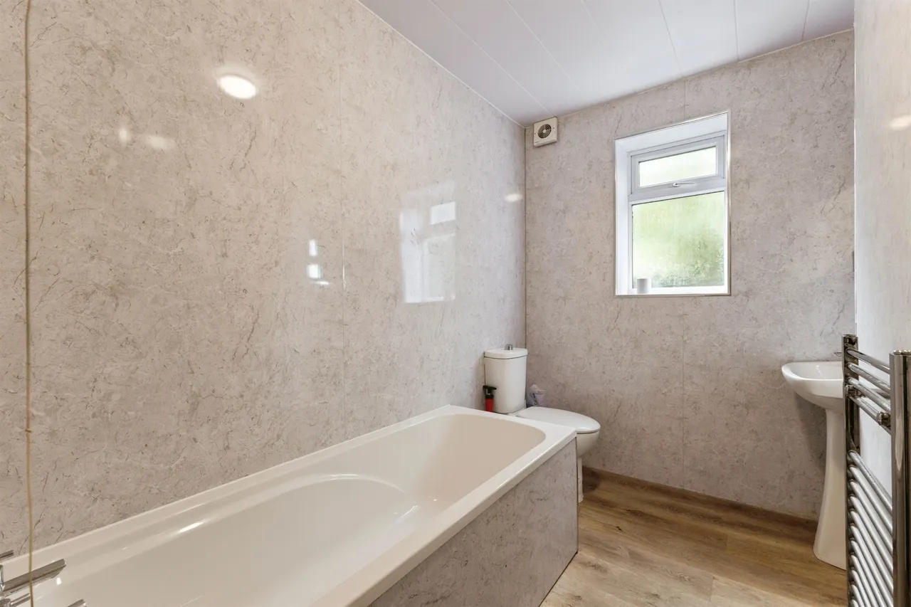 Earlham Road, Norwich, photo 10