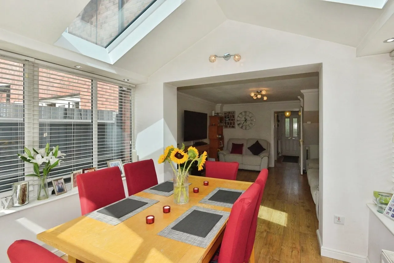 Canal Lane, Deanshanger, MK19, photo 9