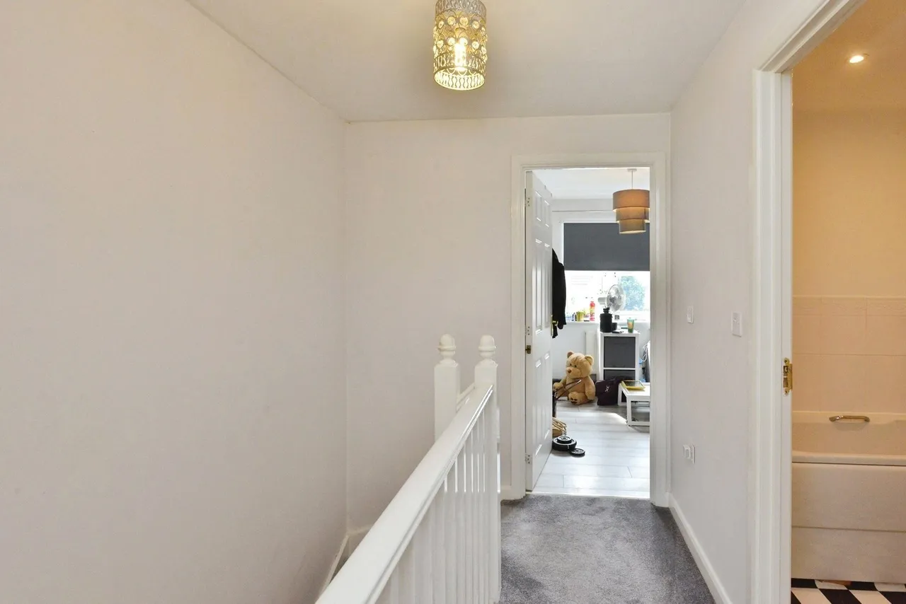 Canal Lane, Deanshanger, MK19, photo 16