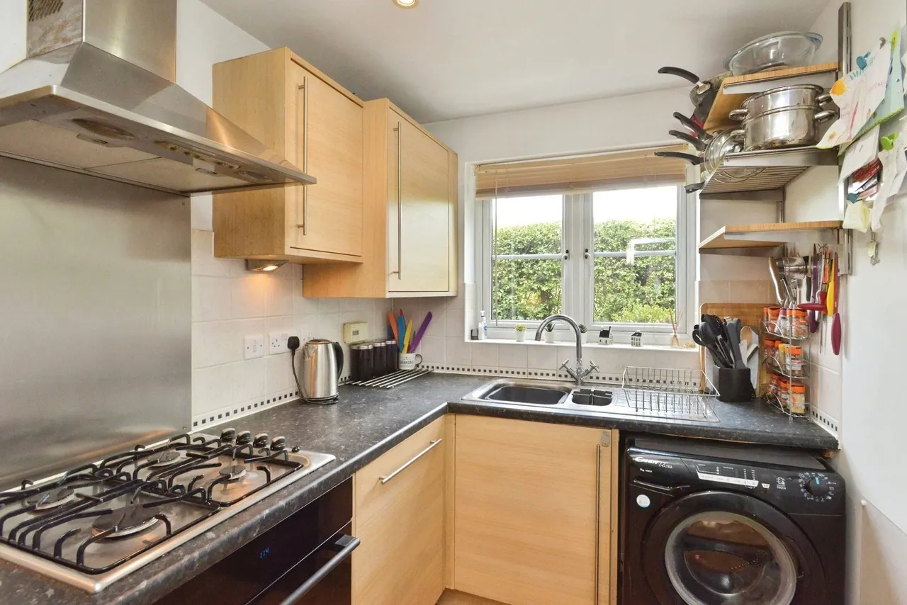 Canal Lane, Deanshanger, MK19, photo 6