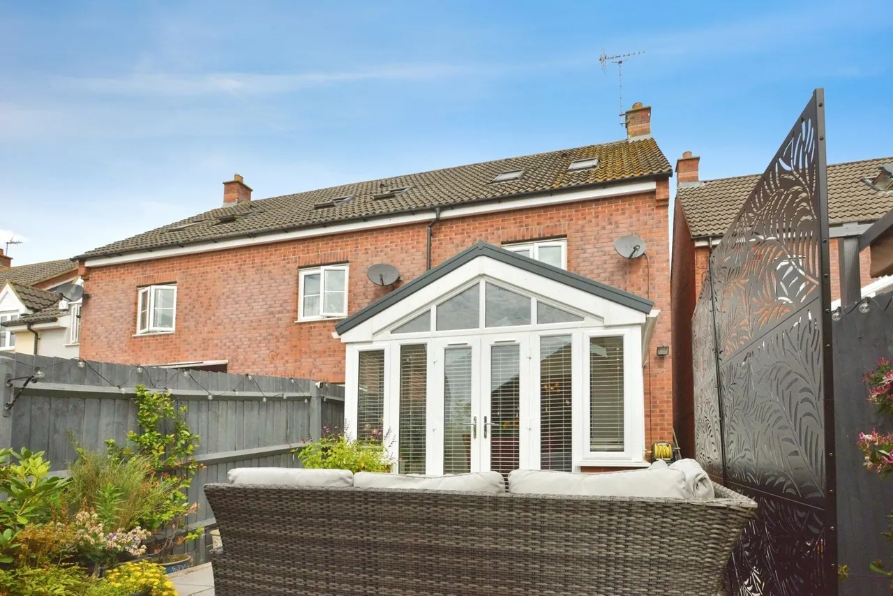 Canal Lane, Deanshanger, MK19, photo 17