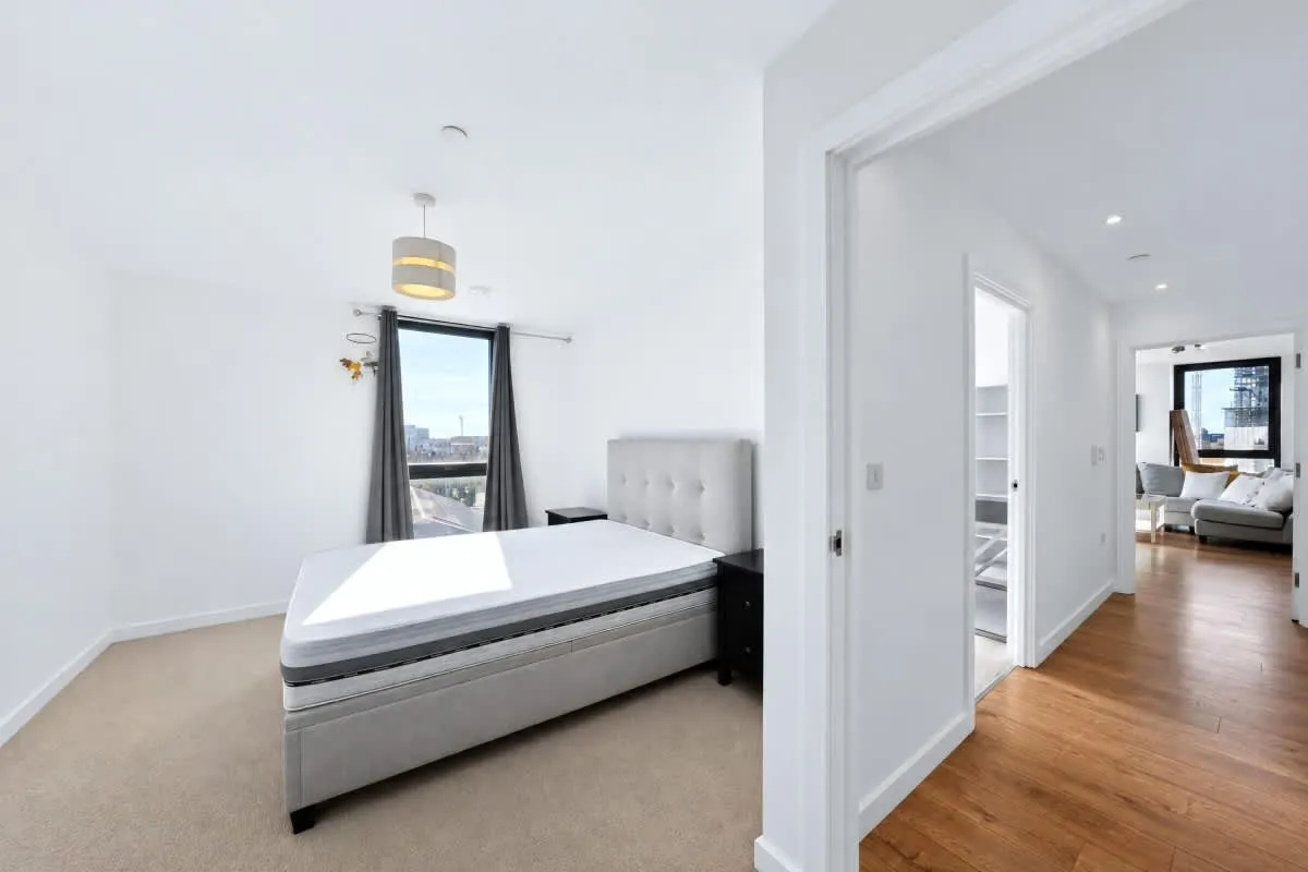 Rotherhithe New Road, London, SE16, photo 7