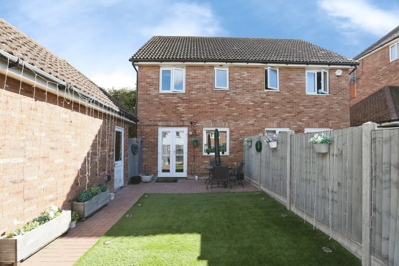 Barnfields Court, Sittingbourne, ME10, photo 9