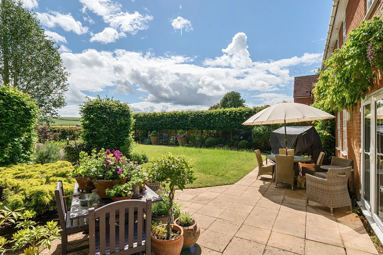 Beckhampton, Marlborough, SN8, photo 11
