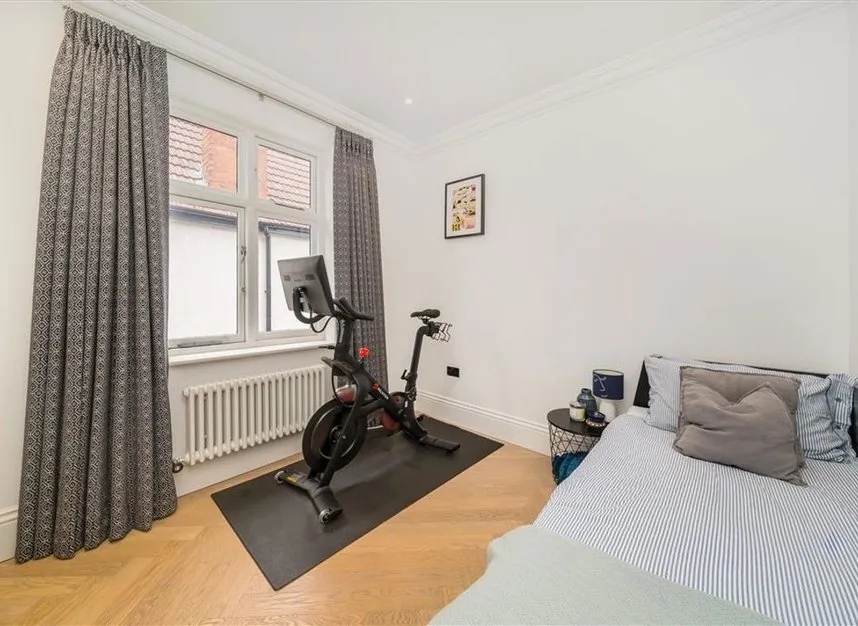 Chatsworth Road, Willesden Green, NW2, photo 5