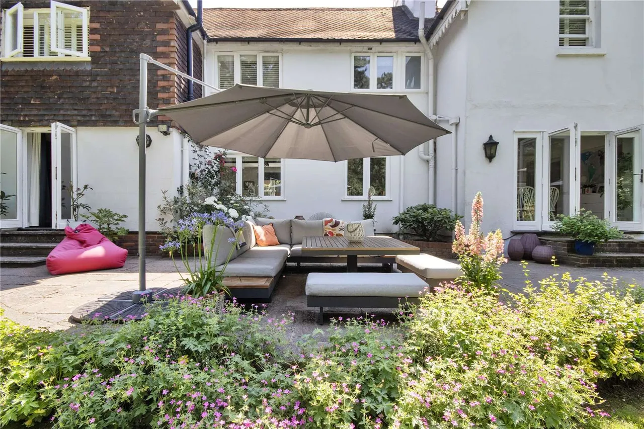 Camden Park, Tunbridge Wells, Kent, TN2 5AD, photo 9