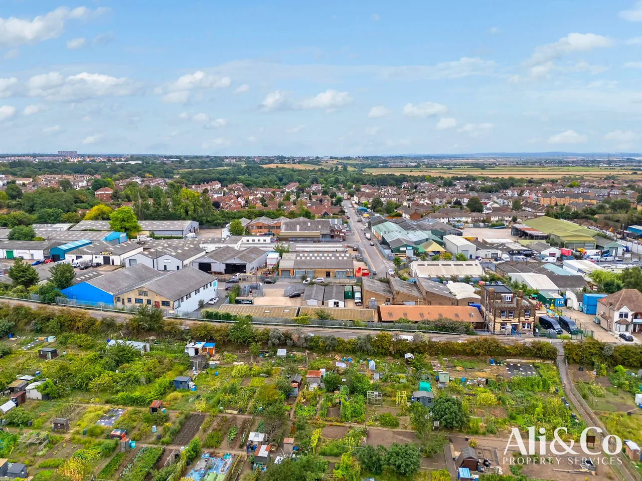 Kent Road, Grays, Essex, RM17 6DE, photo 18