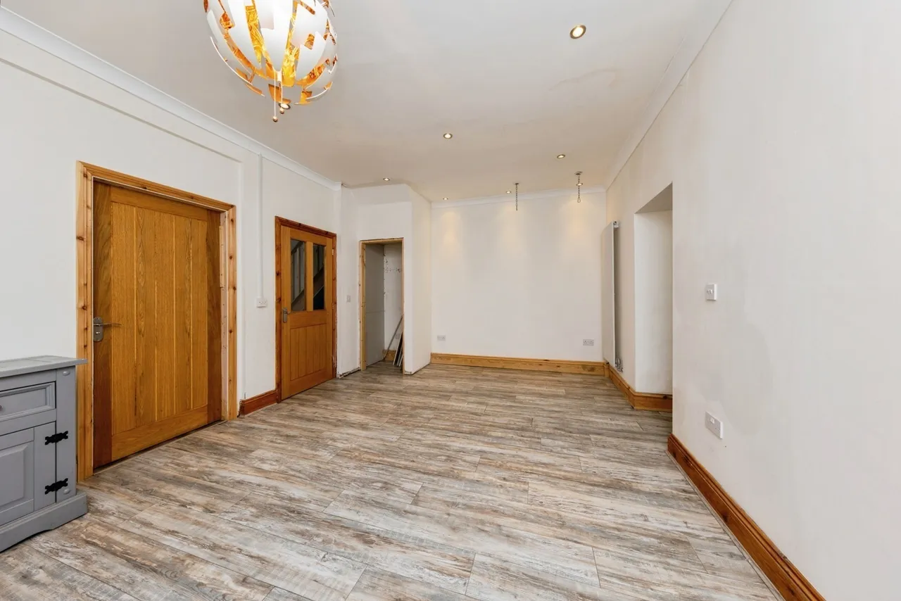 Causeway Street, Kidwelly, SA17, photo 7