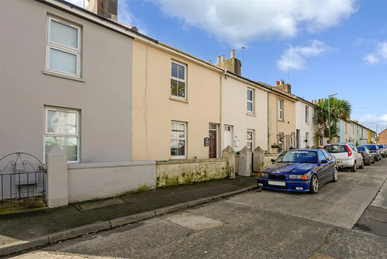 North Street, Littlehampton, photo 12