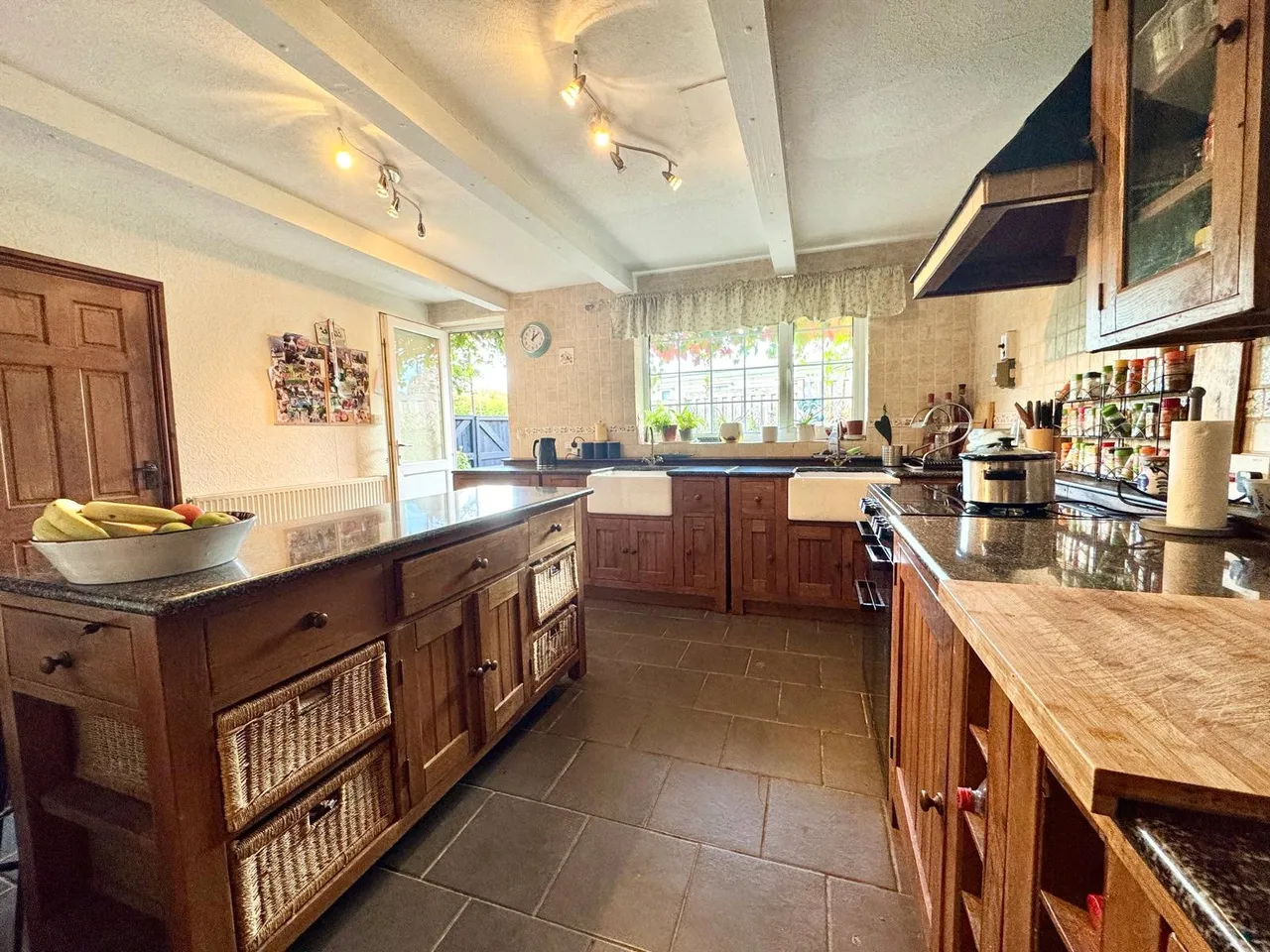 Crossgates, Llandrindod Wells, Powys, LD1 6RF, photo 2