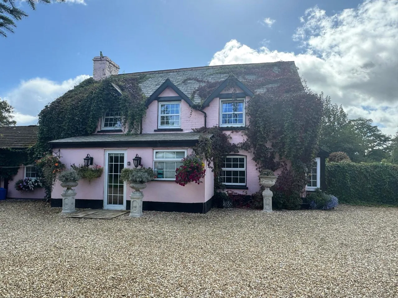 Crossgates, Llandrindod Wells, Powys, LD1 6RF, photo 52