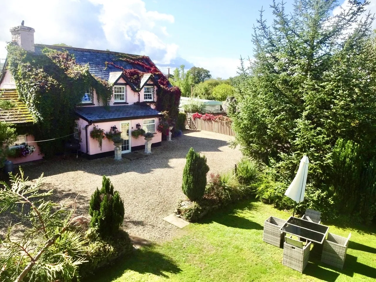 Crossgates, Llandrindod Wells, Powys, LD1 6RF, photo 49