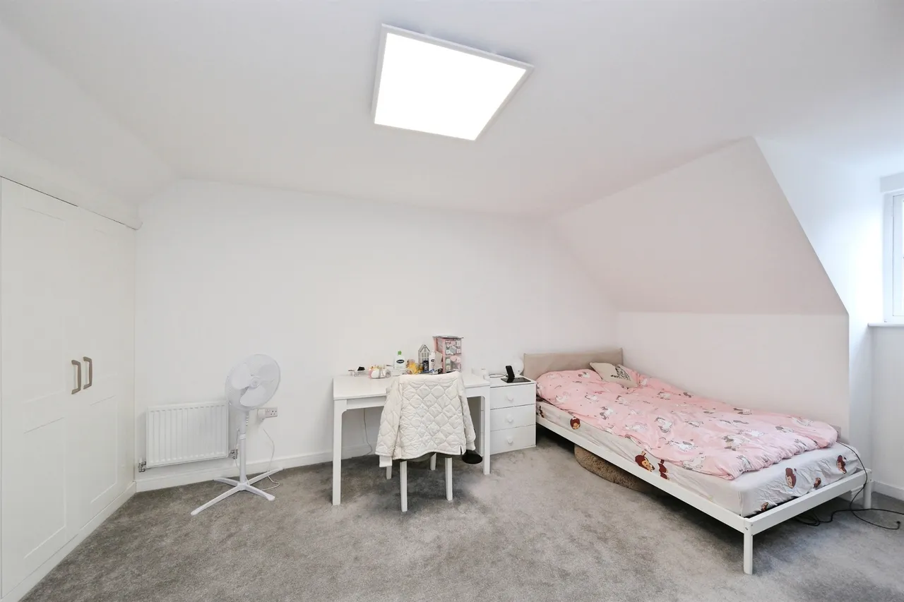 Perceval Street, Wingerworth, S42, photo 13