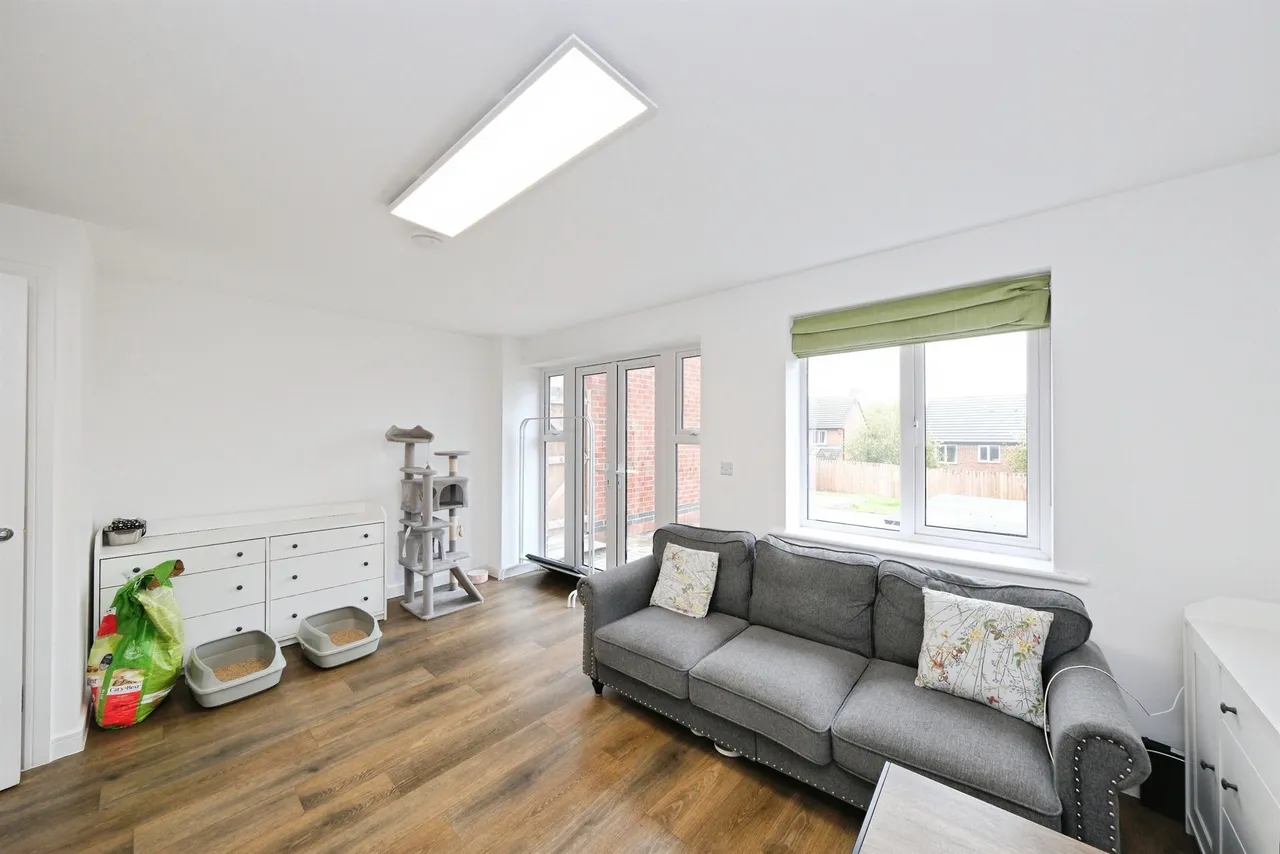 Perceval Street, Wingerworth, S42, photo 7