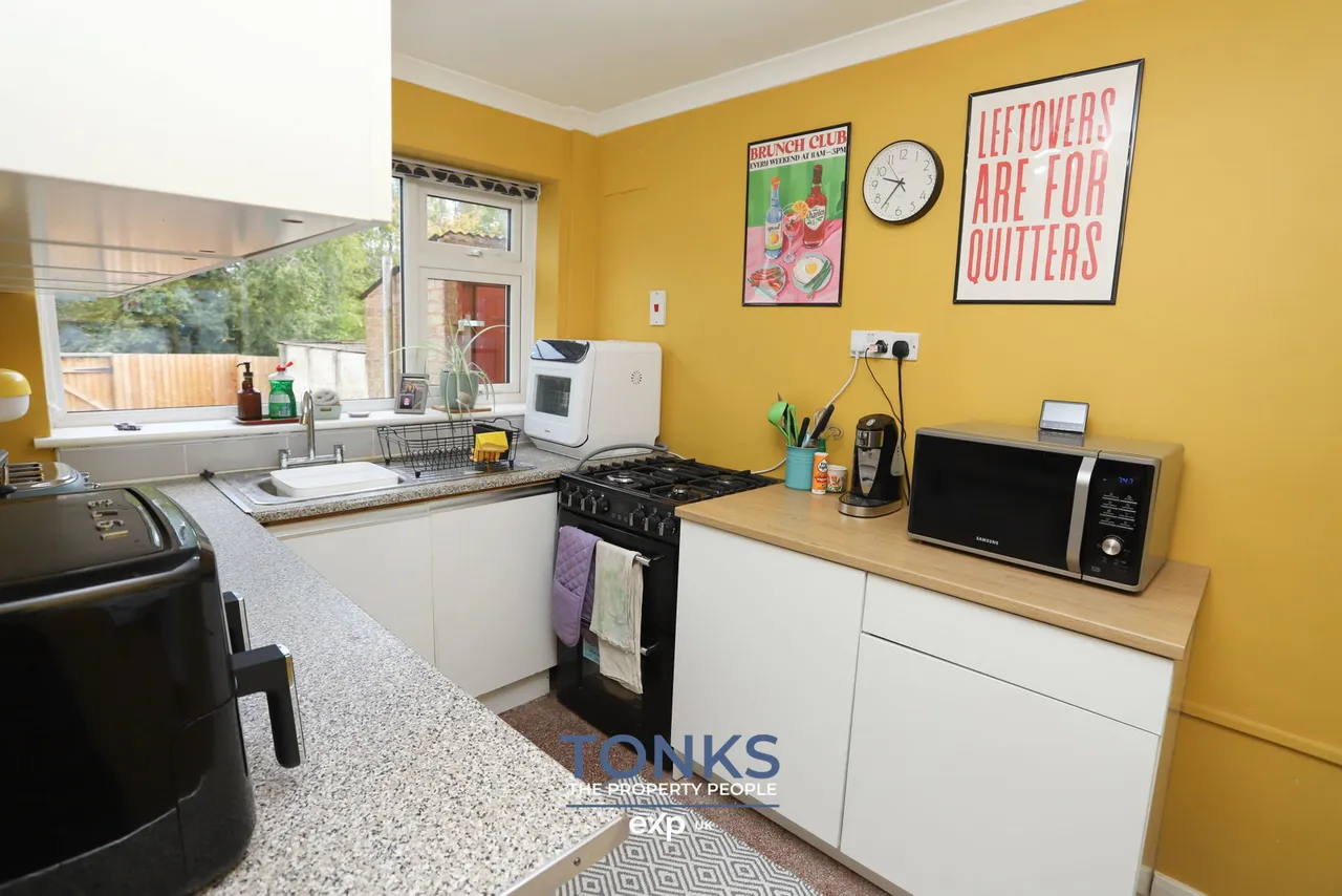 Haverford Drive, Rednal, B45, photo 6