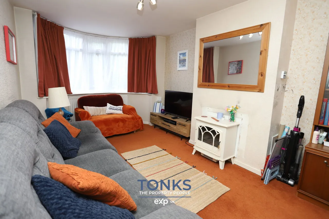 Haverford Drive, Rednal, B45, photo 2