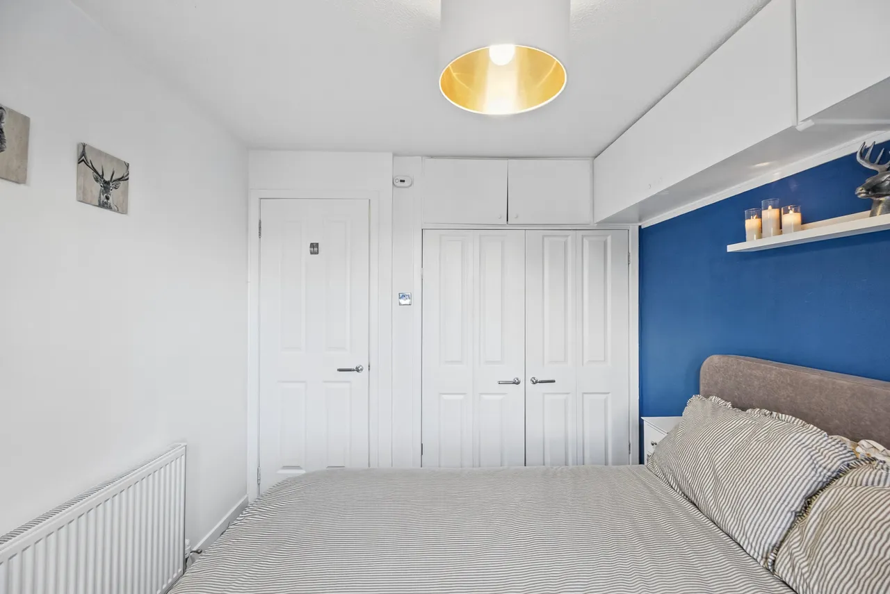 Loganswell Gardens, Thornliebank, G46, photo 14
