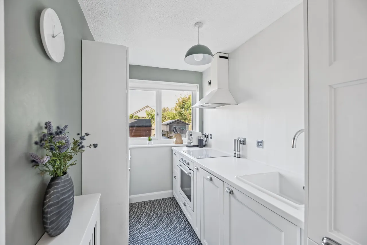 Loganswell Gardens, Thornliebank, G46, photo 8
