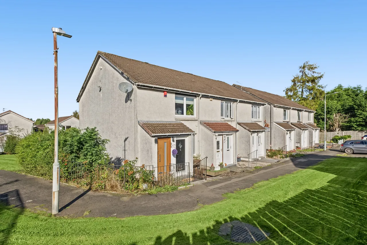 Loganswell Gardens, Thornliebank, G46, photo 23