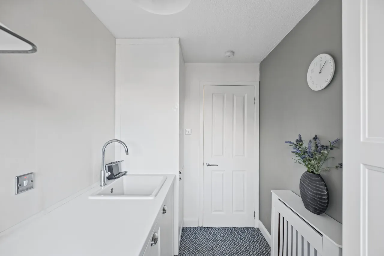 Loganswell Gardens, Thornliebank, G46, photo 10