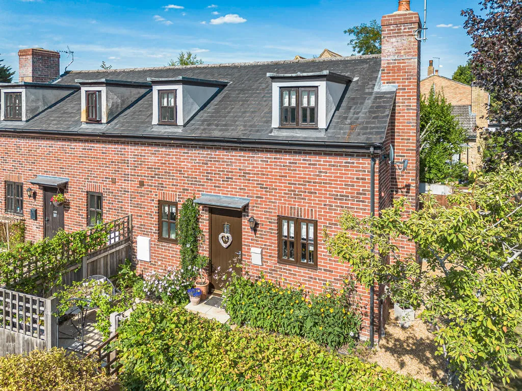 2 bed house for sale, Thriplow Road, Fowlmere, SG8