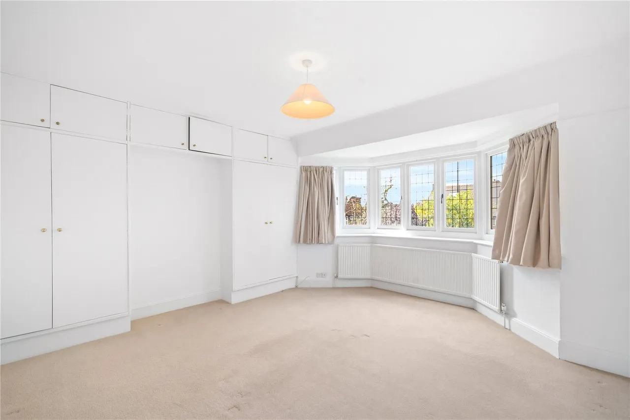Upper Richmond Road West, Richmond, TW10, photo 5