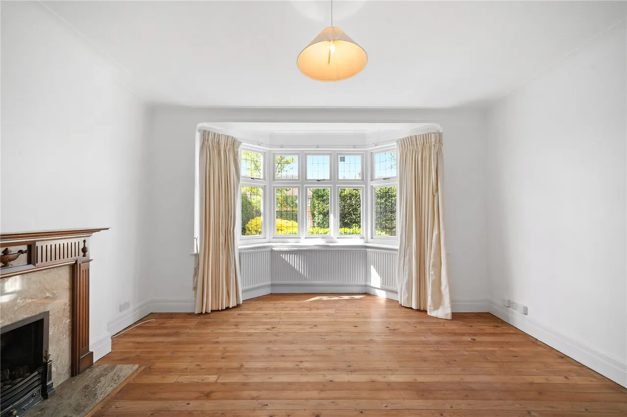 Upper Richmond Road West, Richmond, TW10, photo 9