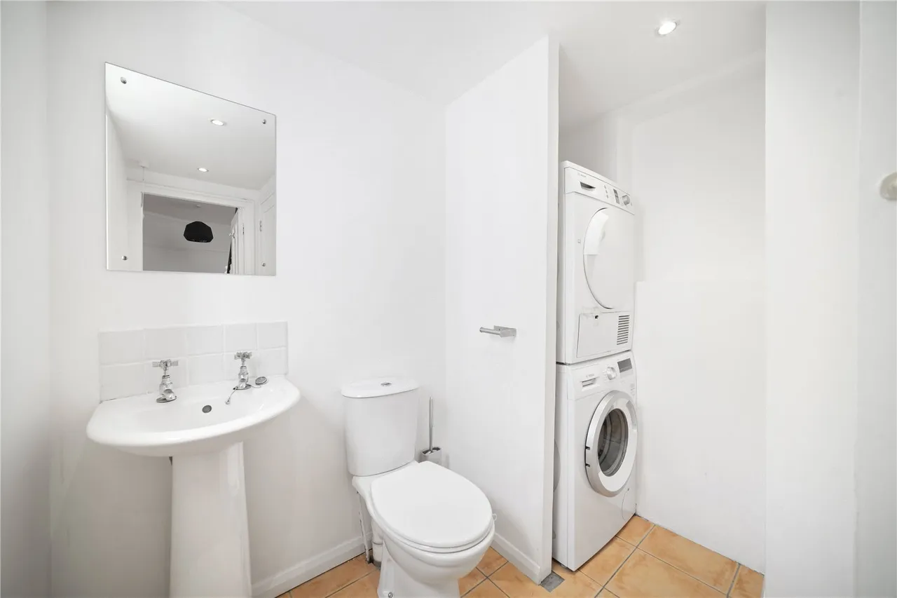 Upper Richmond Road West, Richmond, TW10, photo 11