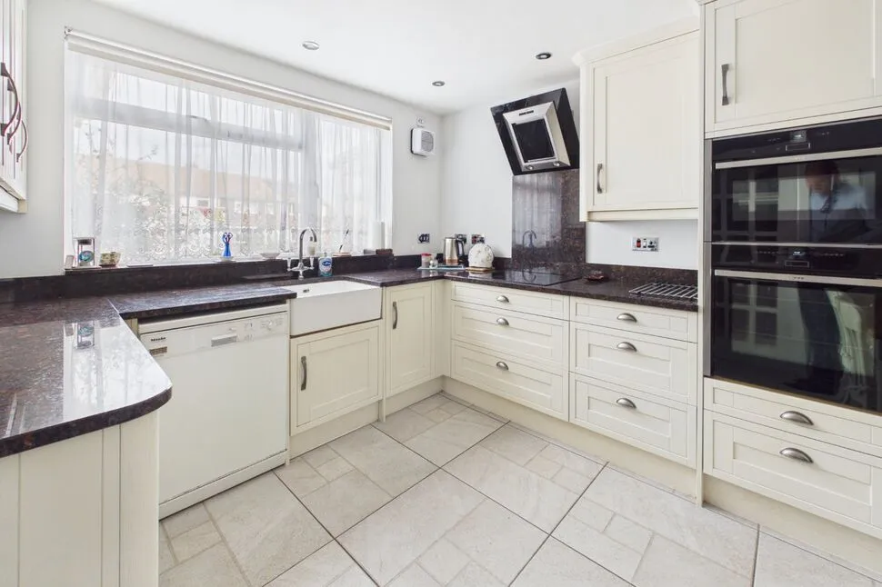 Westward Drive, Pill, Bristol, BS20, photo 3