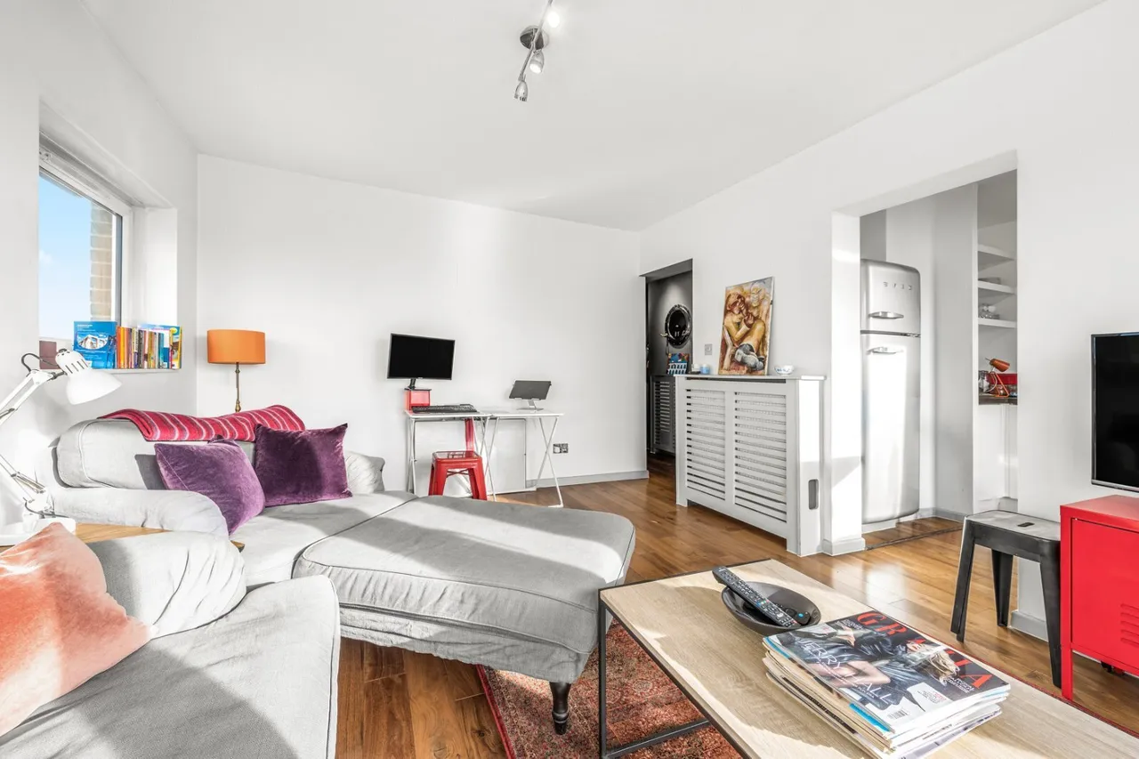 Hindmarsh Close, London, E1, photo 12