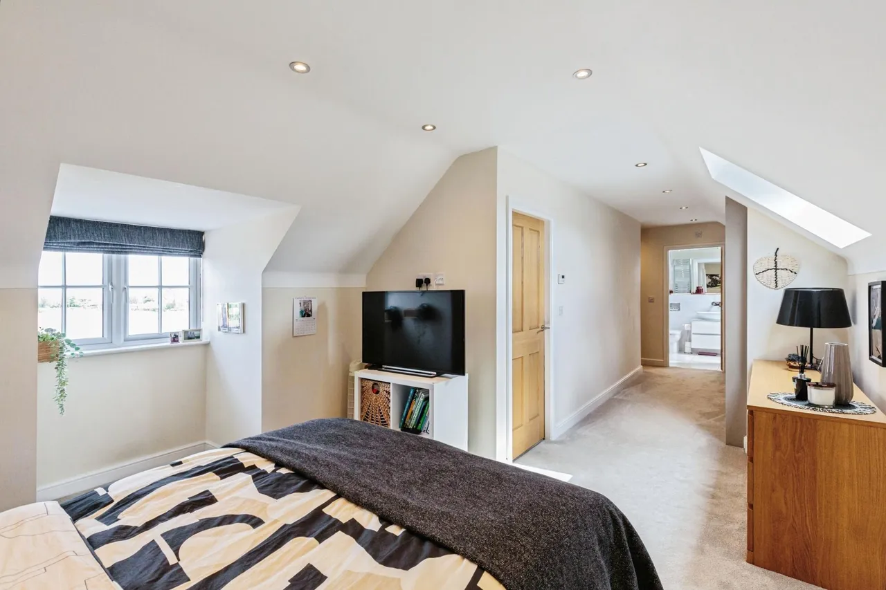 Wheatfields Road, Preston, PR4, photo 11