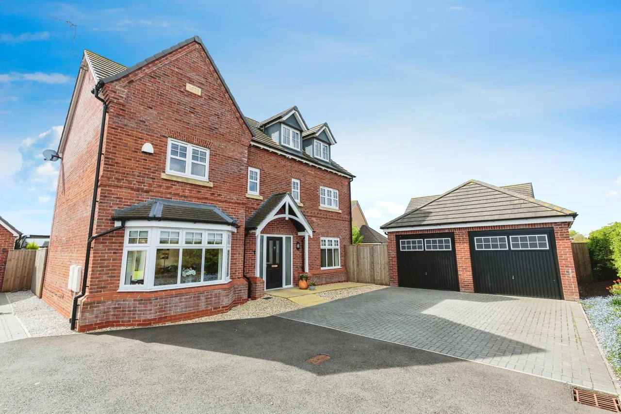Wheatfields Road, Preston, PR4, photo 22