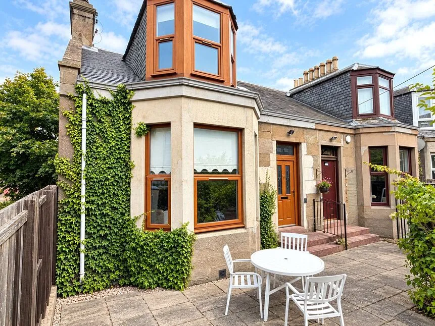 3 bed house for sale — Clepington Road, Dundee, Angus, DD3