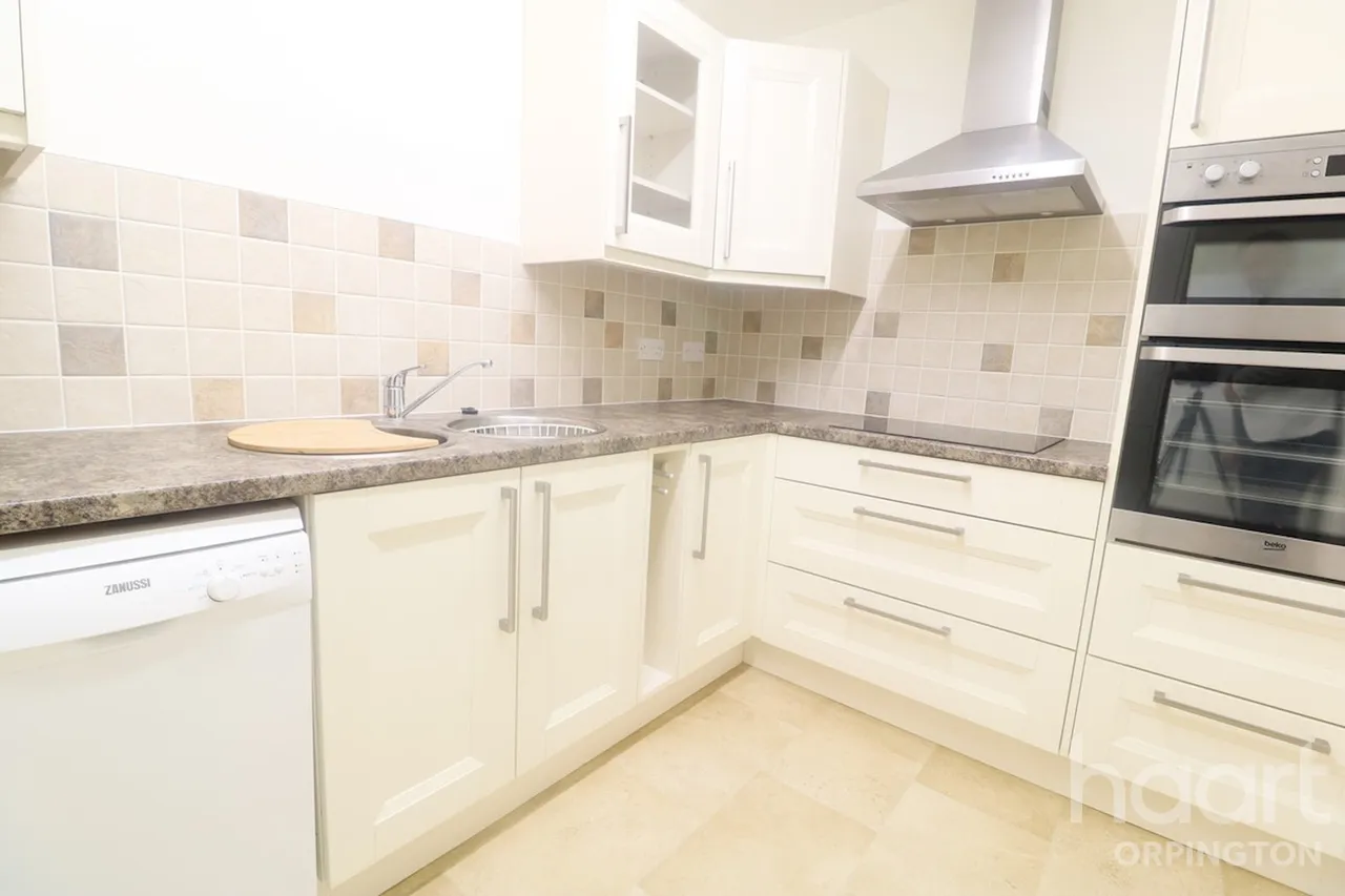 Farnborough Common, Orpington, BR6, photo 6