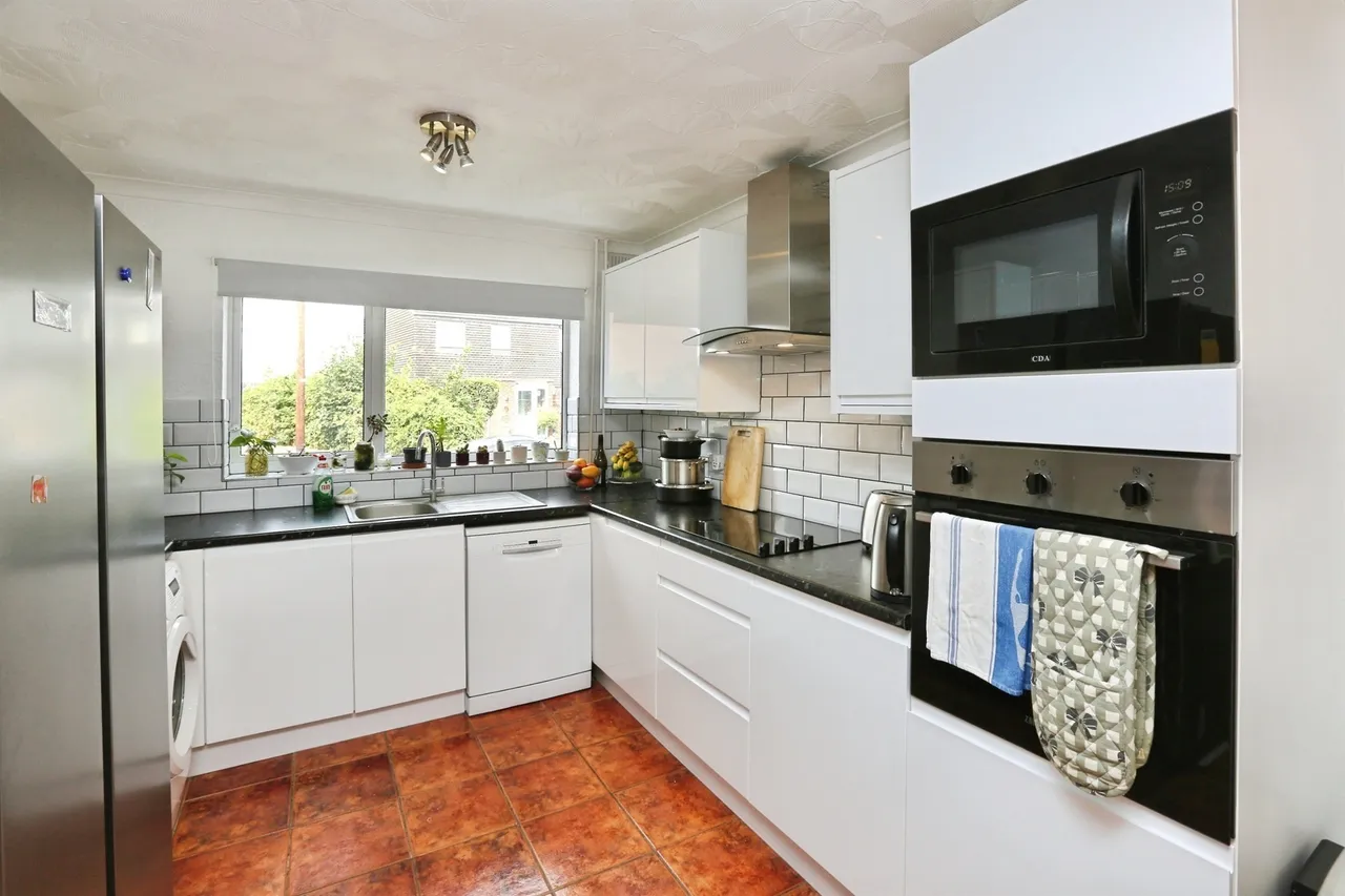 Arminers Close, Gosport, photo 2