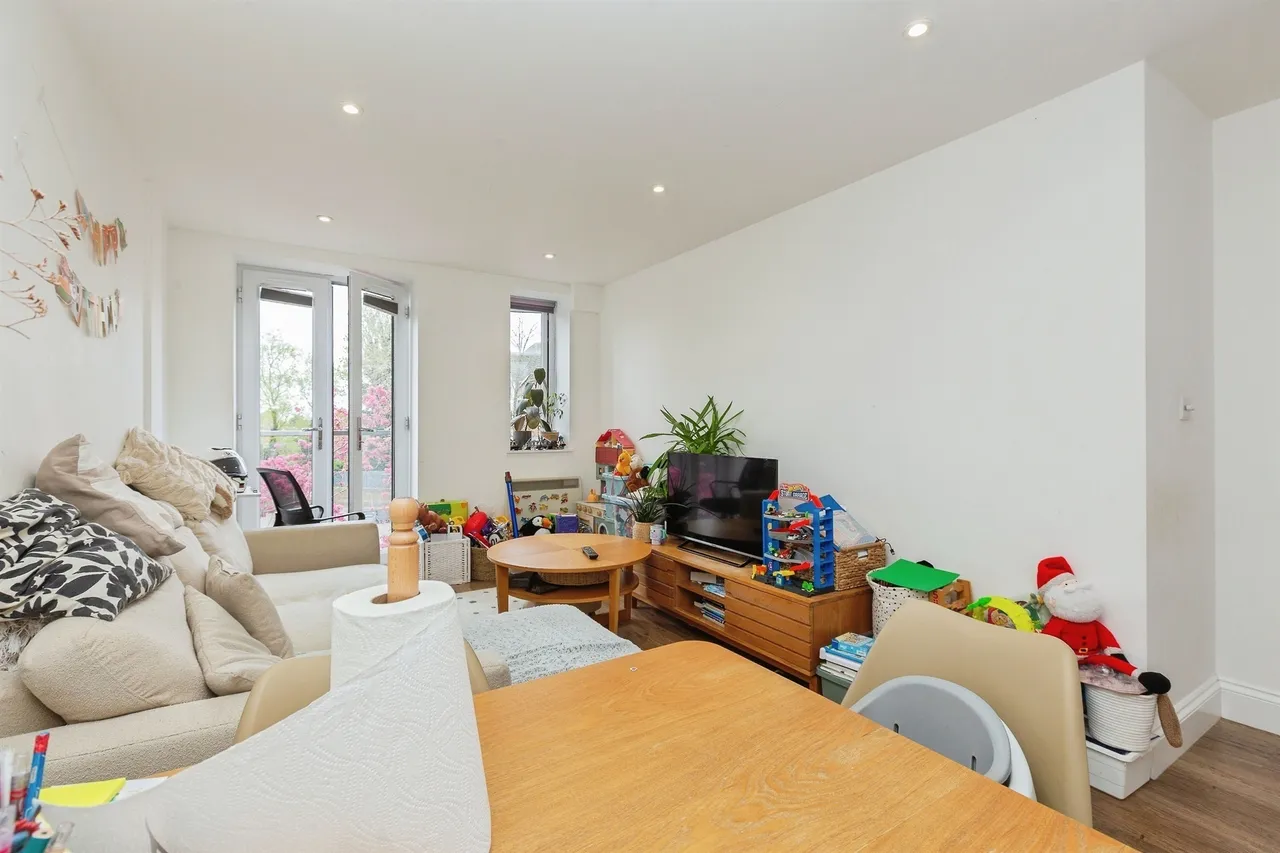 Walton Street, Aylesbury, HP21, photo 9