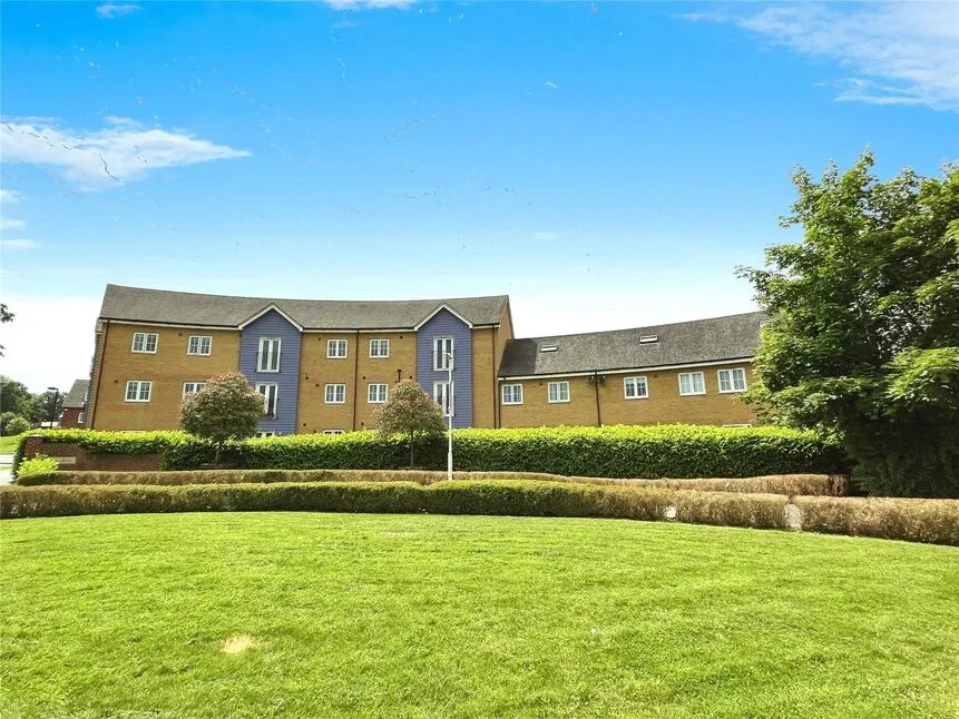 Lucerna Court, Bradbrook Drive, Kent, DA3, photo 2