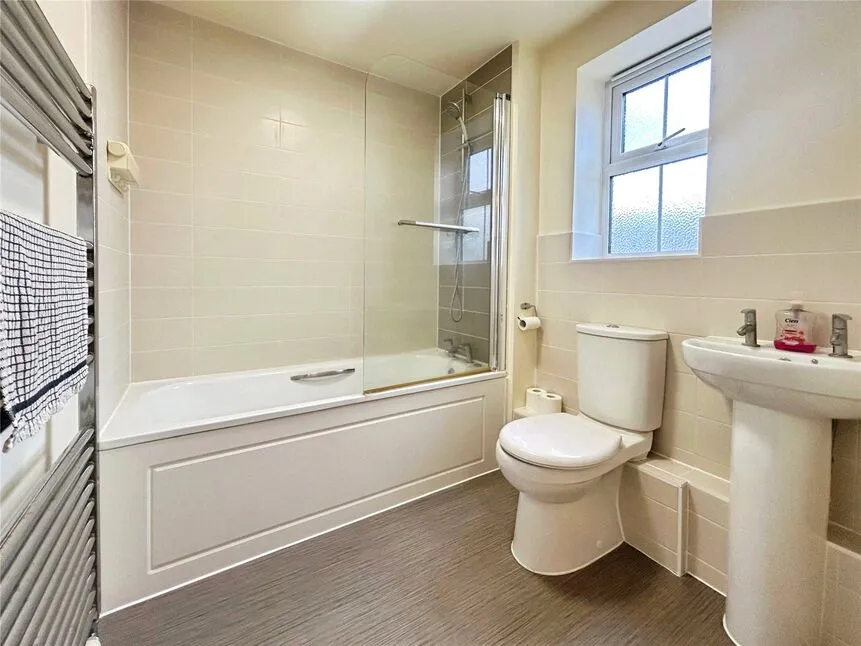 Lucerna Court, Bradbrook Drive, Kent, DA3, photo 7