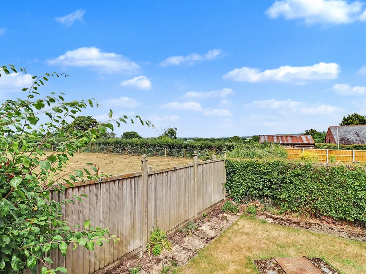 Barton Road, Malpas, photo 24