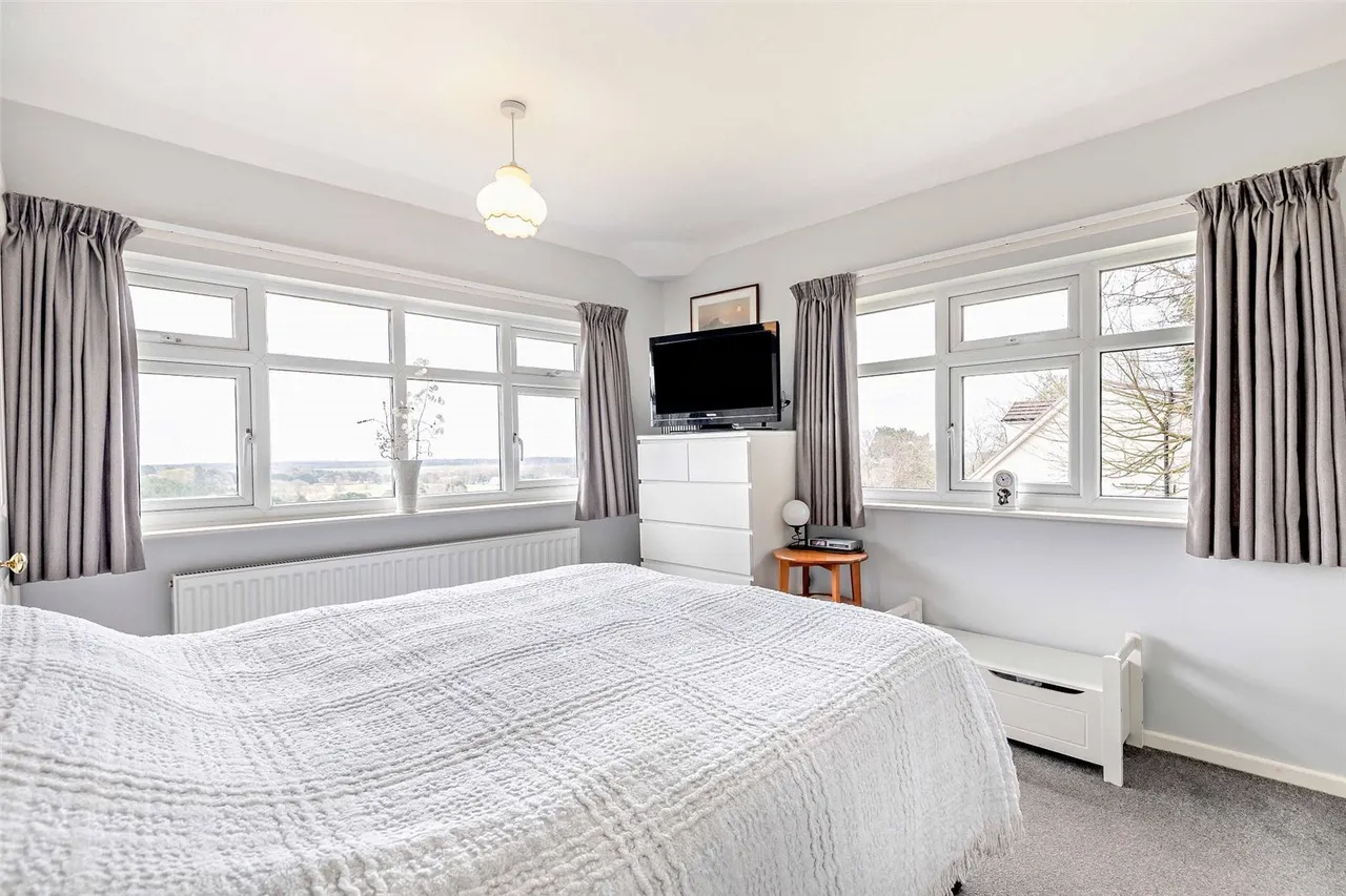 The Ridge, Delamere, CW8, photo 13