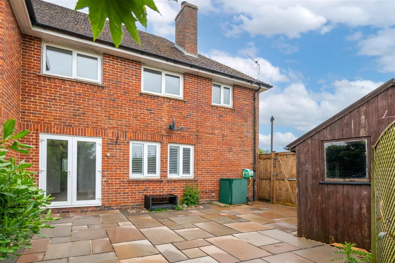 Oakfield Road, Cowfold, RH13, photo 7