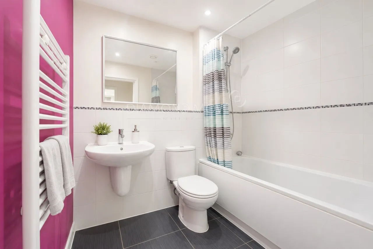 Hedera Place, Hounslow, TW4 5BX, photo 8