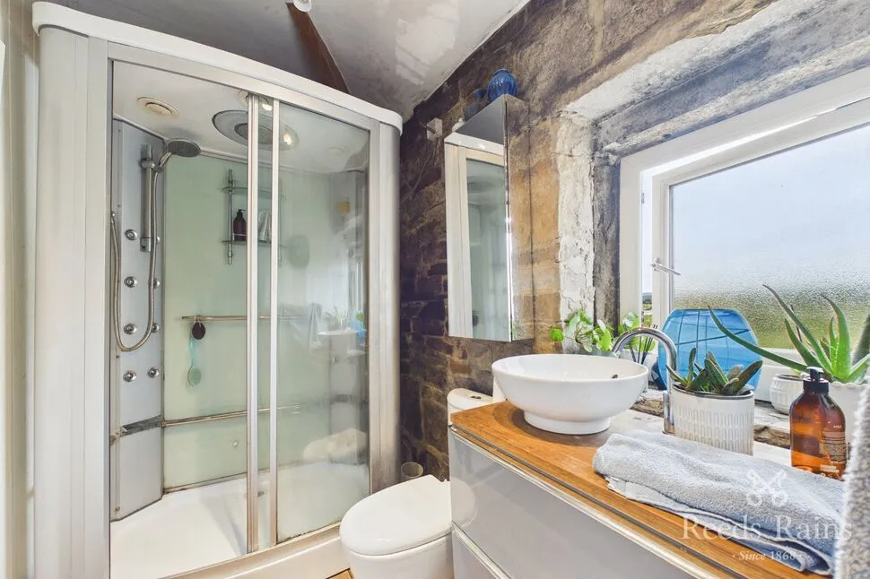 Causeway Foot, Halifax, West Yorkshire, HX2, photo 9